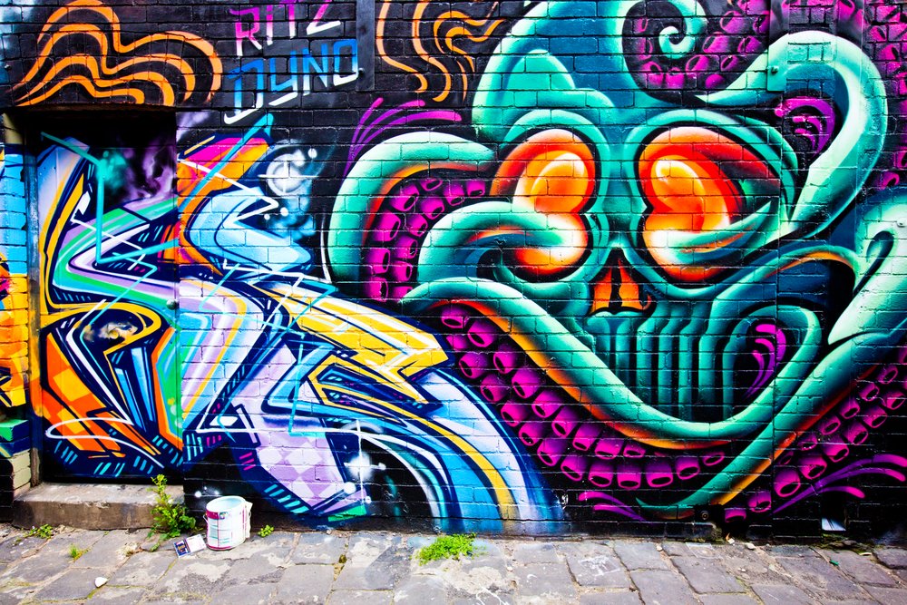 Beast lo street artist sbucato dalla nebbia