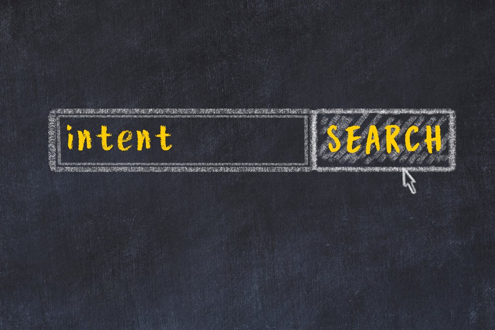 Analisi delle query e dell’intento di ricerca: come intercettare il cliente nel momento esatto in cui è pronto a comprare